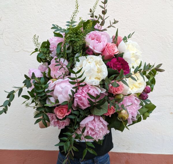 Bouquet Généreux de Pivoines