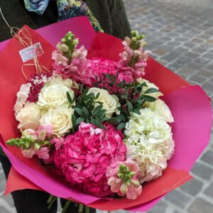 bouquet rose et blanc st valentin