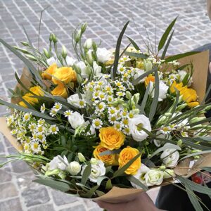 grand bouquet estival blanc et jaune
