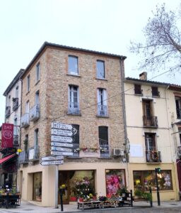 Façade de la boutique Art Floral Macabiau Gineste à Argelès-sur-Mer